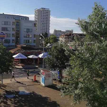 Хотел In Gramada *