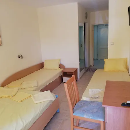 호텔 In Gramada 써니비치